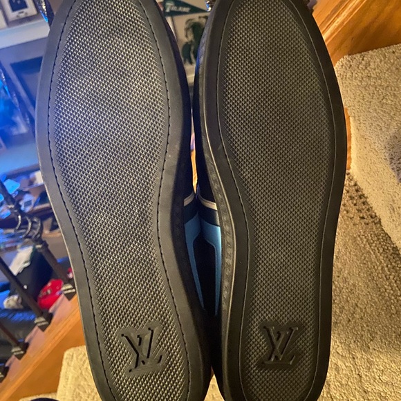 Authentic Louis Vuitton Paris shoes - Picture 5 of 8